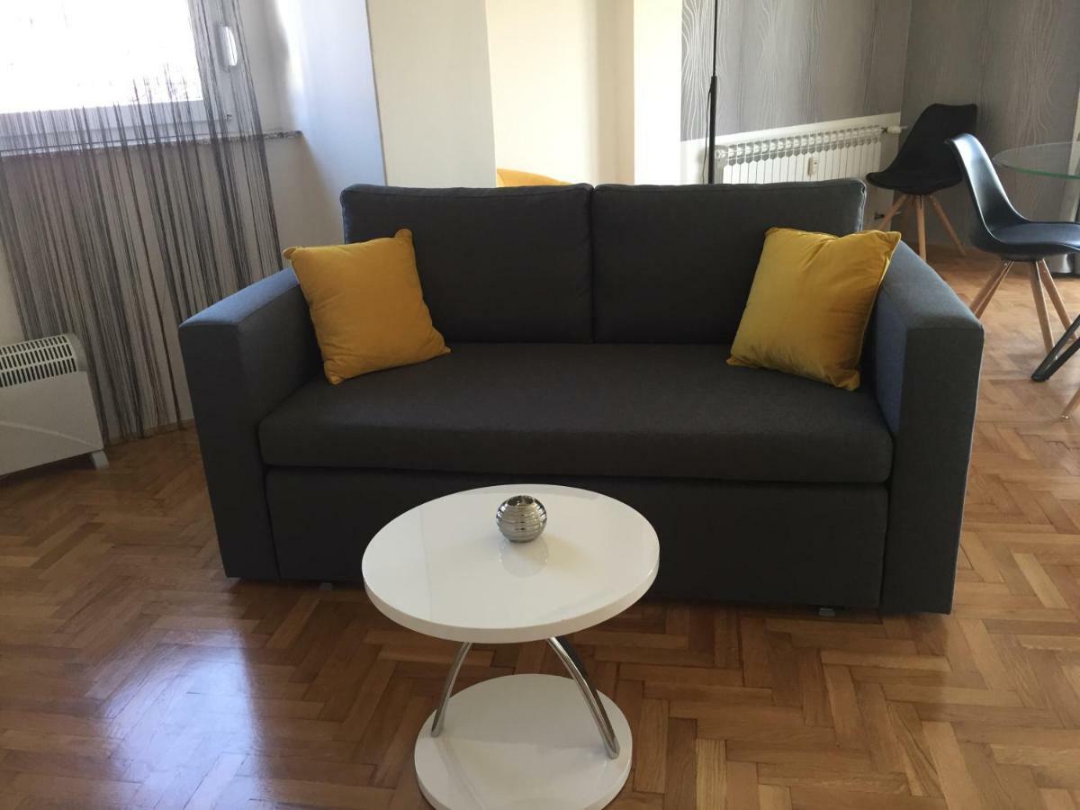Apartman Studio Sonas 3 With Free Private Parking كارلوفاتش المظهر الخارجي الصورة